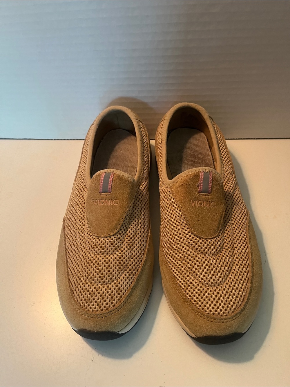 Vionic women’s  Slip-On Loafers in Light Brown with Pink Accent